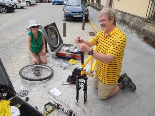 building the 'Bee' (da Vinci Tandem Bicycle).